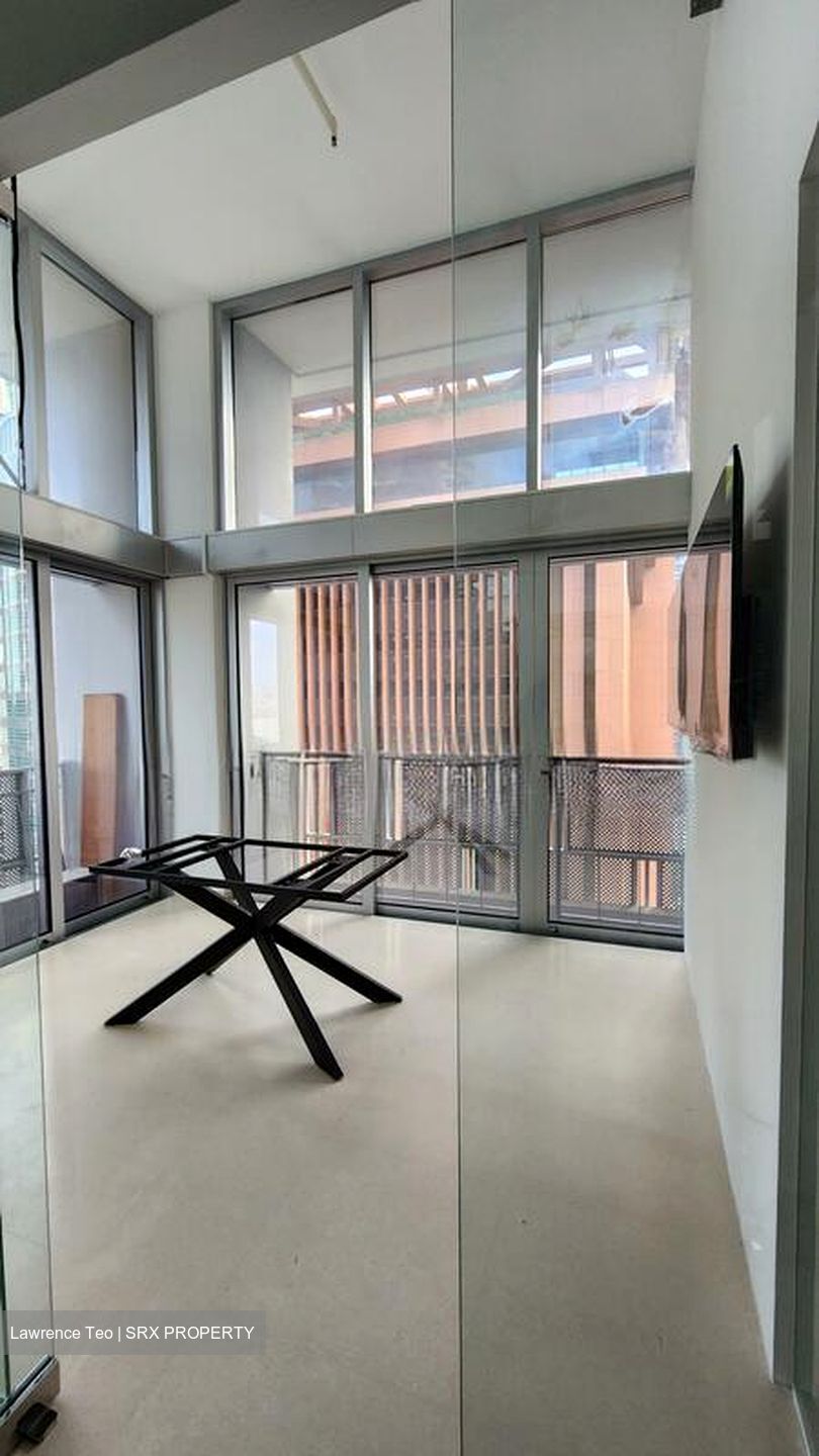 Eon Shenton (D2), Office #507912061